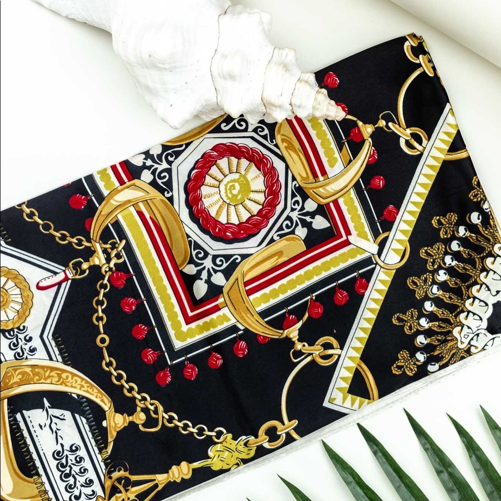 LARGE Tide Scarf Black & Gold